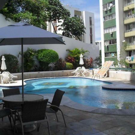 Flat Atlatic City Apart Hotel Barra Ondina Em Salvador da Bahia Exterior foto