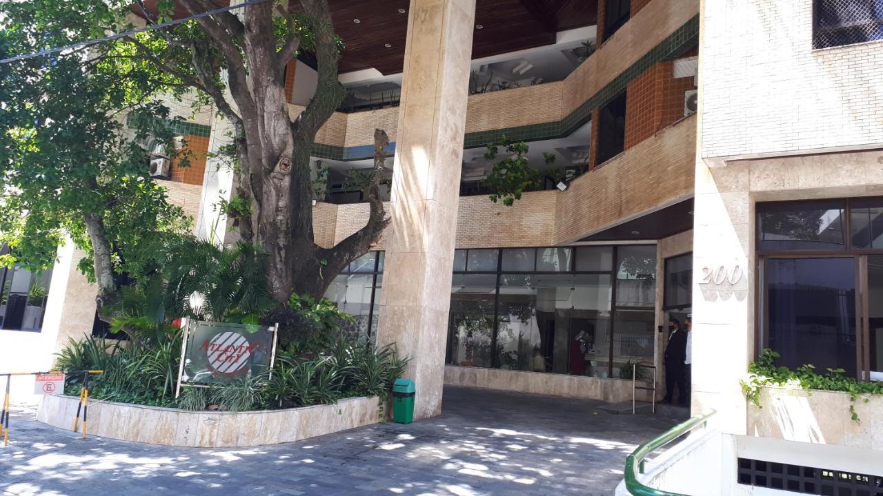 Flat Atlatic City Apart Hotel Barra Ondina Em Salvador da Bahia Exterior foto