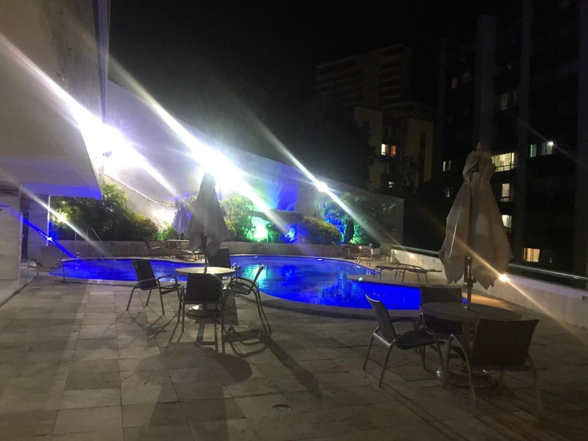 Flat Atlatic City Apart Hotel Barra Ondina Em Salvador da Bahia Exterior foto